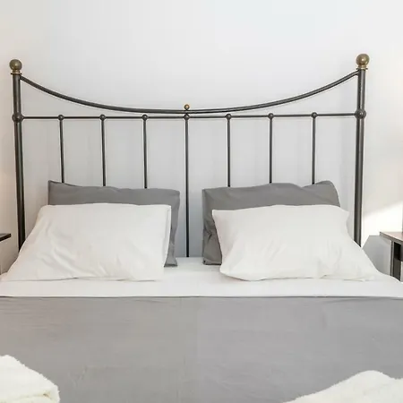 Bellevue - Boutique In Paros Apartamento